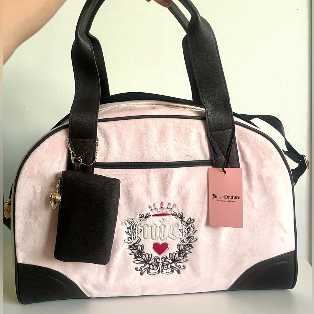 Juicy Couture Soft Pink and Black Travel Bag - Picture 3 of 10